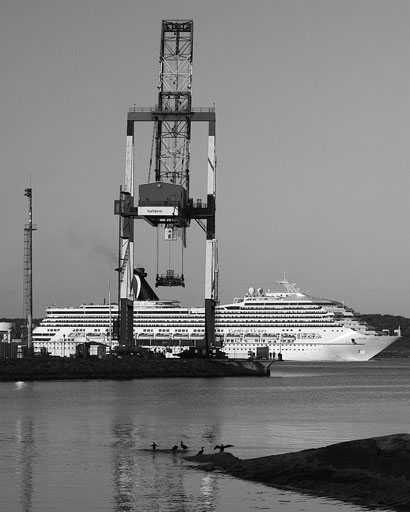 The Victory Departing. by Joseph Howse. September 13, 2007.