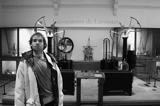 Laboratoire de Lavoisier. by Joseph Howse. December 2, 2006.