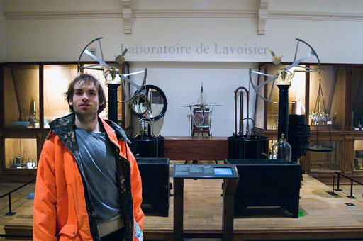 Laboratoire de Lavoisier. by Joseph Howse. December 2, 2006.